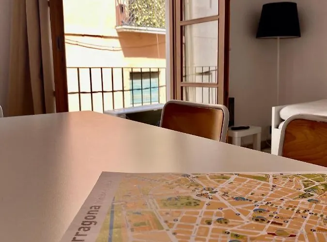 Acogedor apartamento con vistas a plaza Fórum.